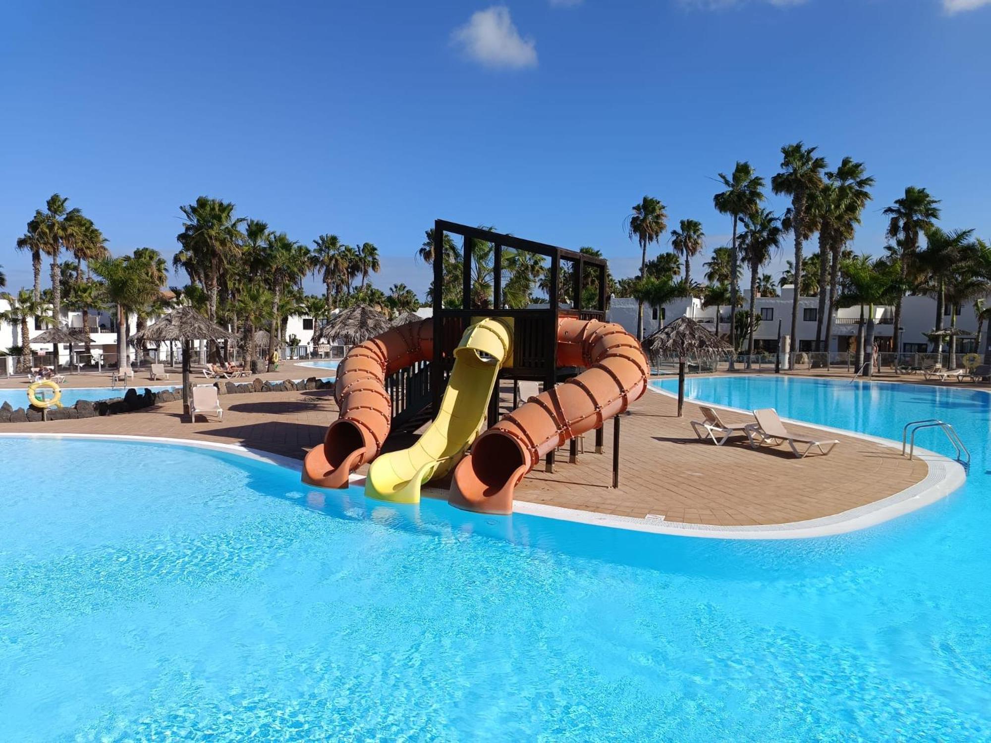 Casa Del Mar Air-Conditioned Apartment With Swimming Pools - Corralejo Playa Exterior photo